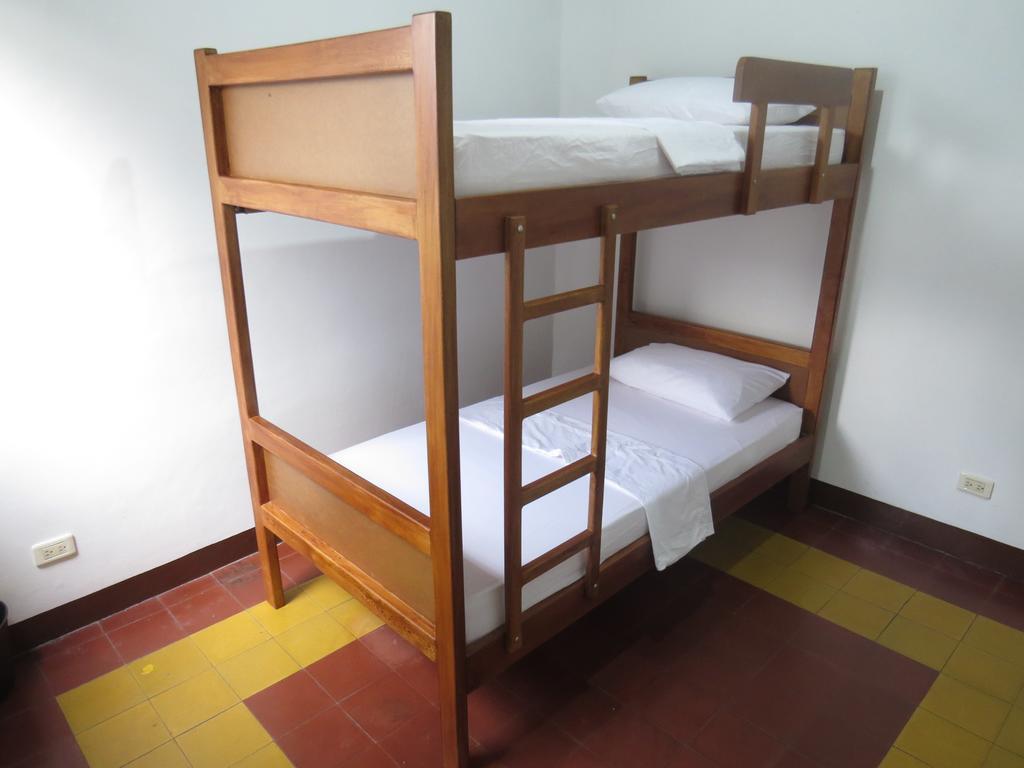 Hostal Casa Prado Medellín Buitenkant foto