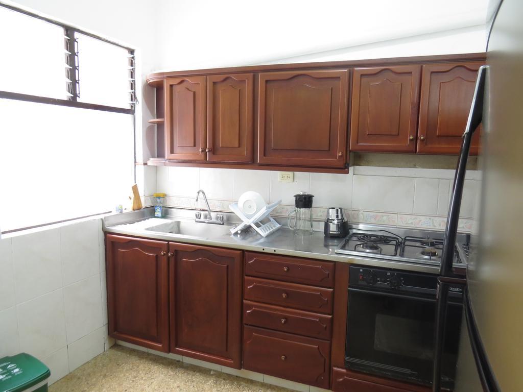 Hostal Casa Prado Medellín Buitenkant foto